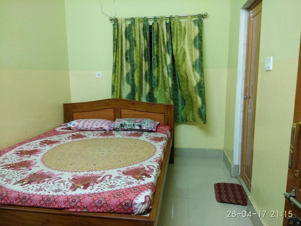 بولبور India Tours Only Kavita Guest House المظهر الخارجي الصورة