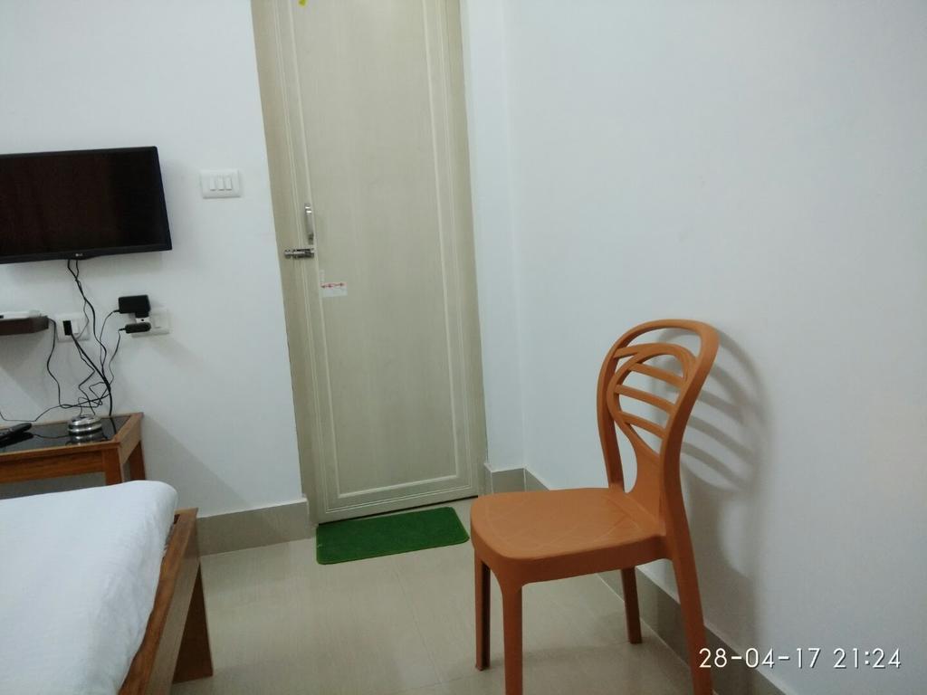 بولبور India Tours Only Kavita Guest House المظهر الخارجي الصورة